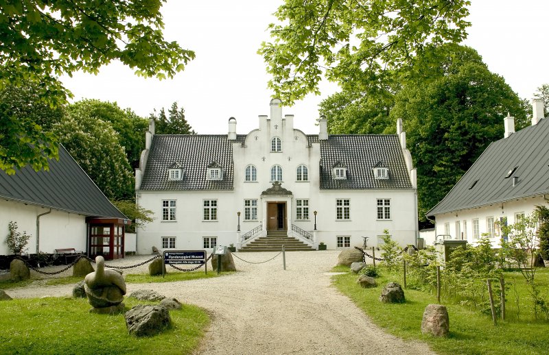 Flynderupgård country house whose main building was adapted in its ...